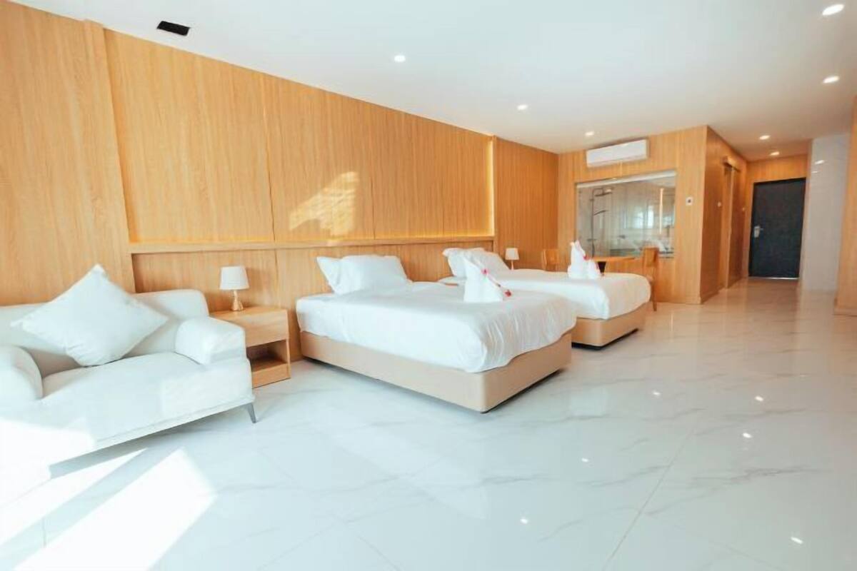 1 habitación, ropa de cama de alta calidad y minibar