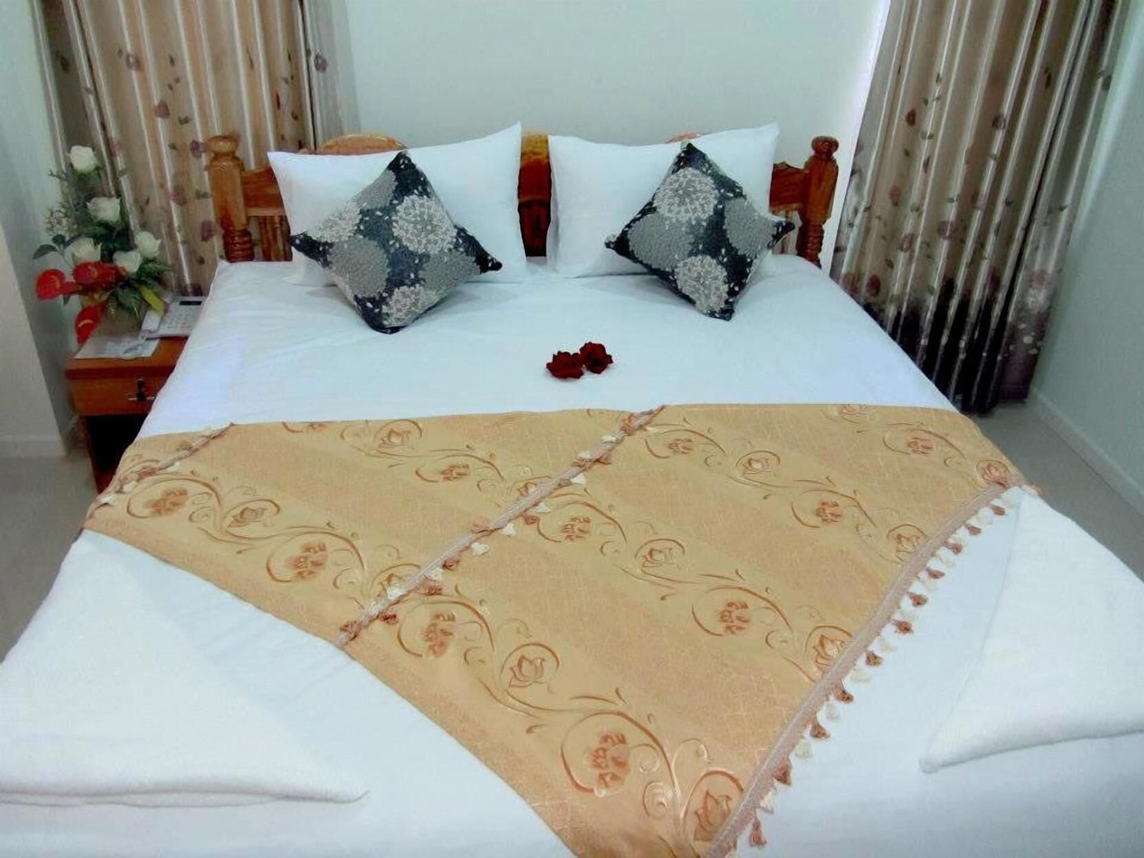 Una scrivania, letti aggiuntivi (a pagamento), Wi-Fi gratuito