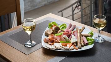 Breakfast, lunch, dinner served; pool views