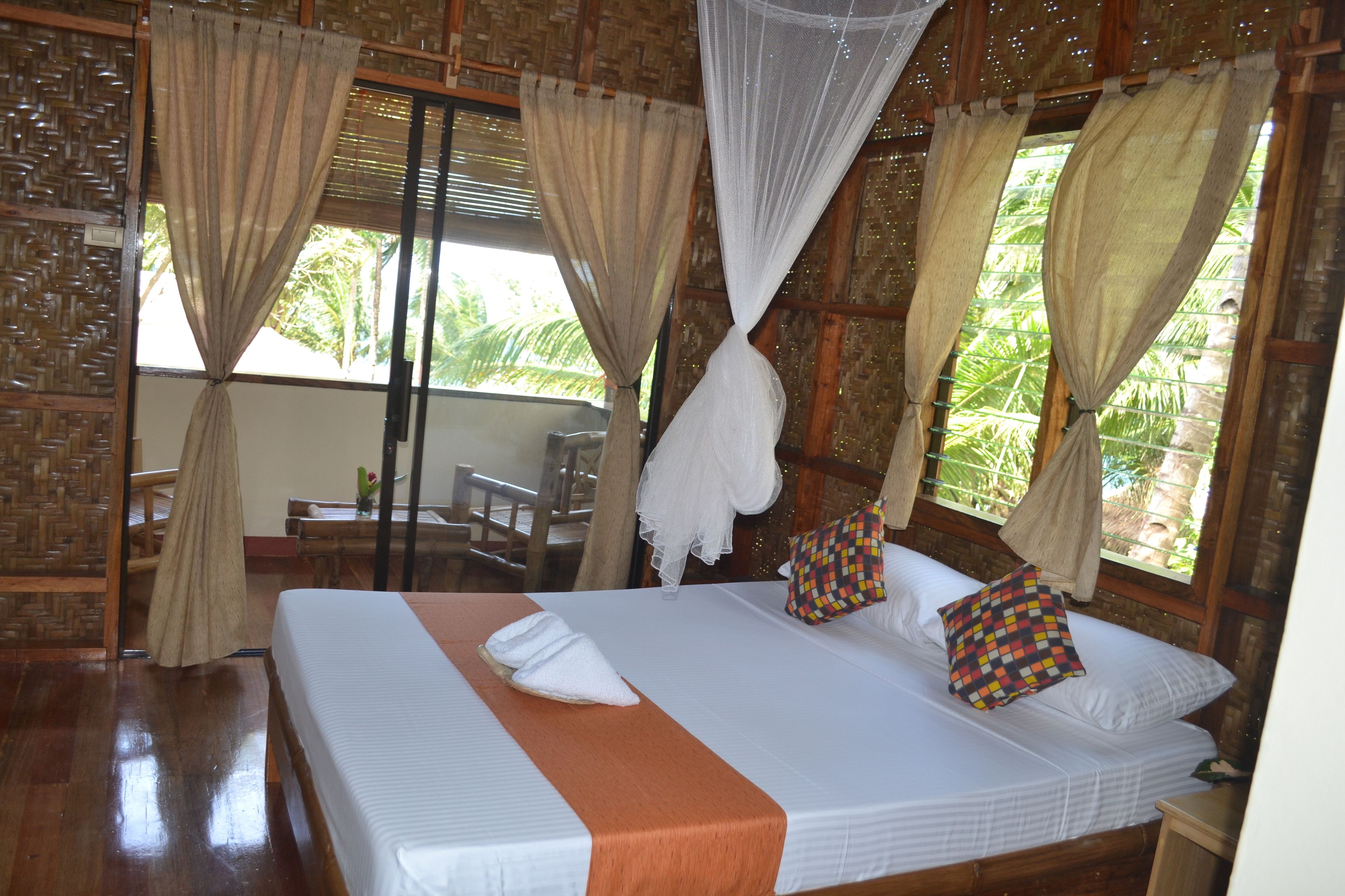 Standaard kamer, balkon, uitzicht op tuin | Luxe beddengoed, een kluis op de kamer, gratis wifi