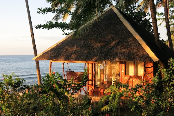 Romantic Villa, Beach View, Beachfront | Premium bedding, in-room safe, free WiFi