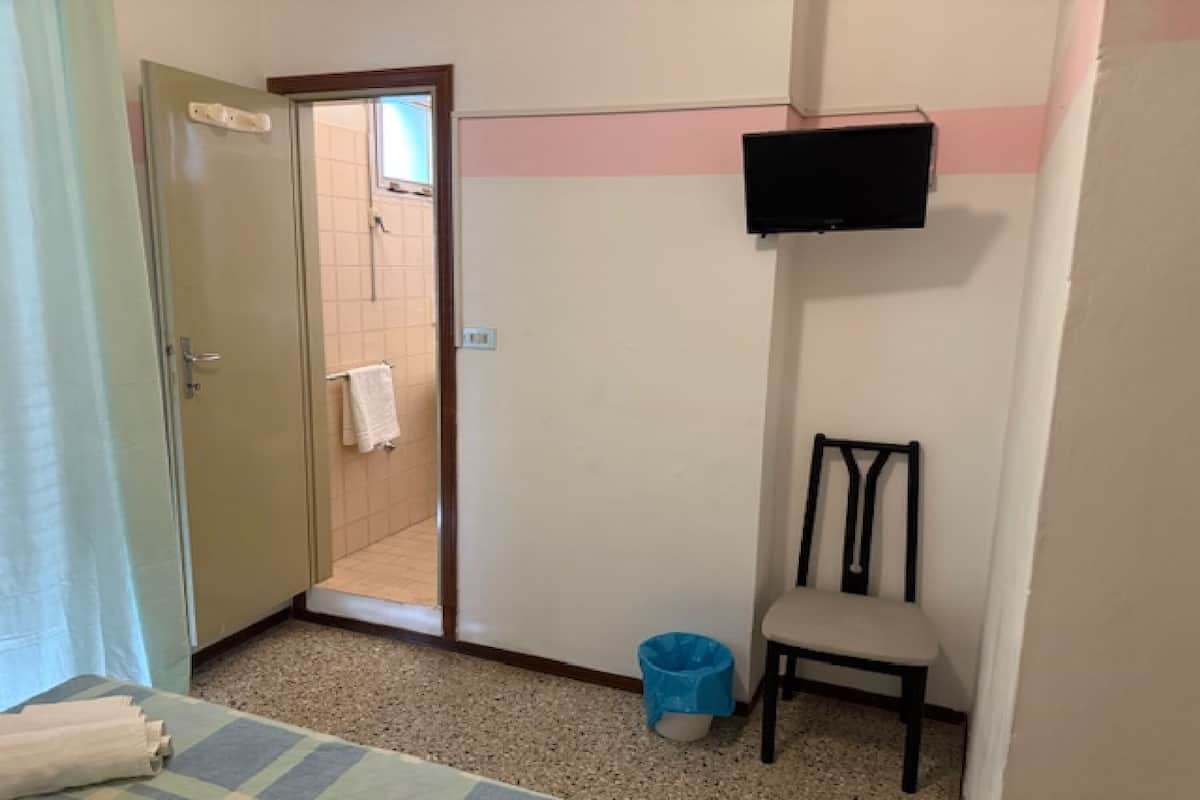 Basic Single Room