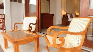 Escritorio, cunas, camas plegables/adicionales y wifi gratis