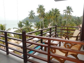 View from property - Paradise Beach Club (Mirissa)
