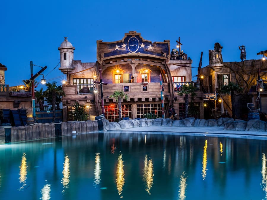 Front of property - evening/night