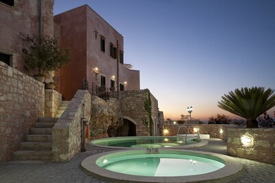 Kastellos Village - Central Complex