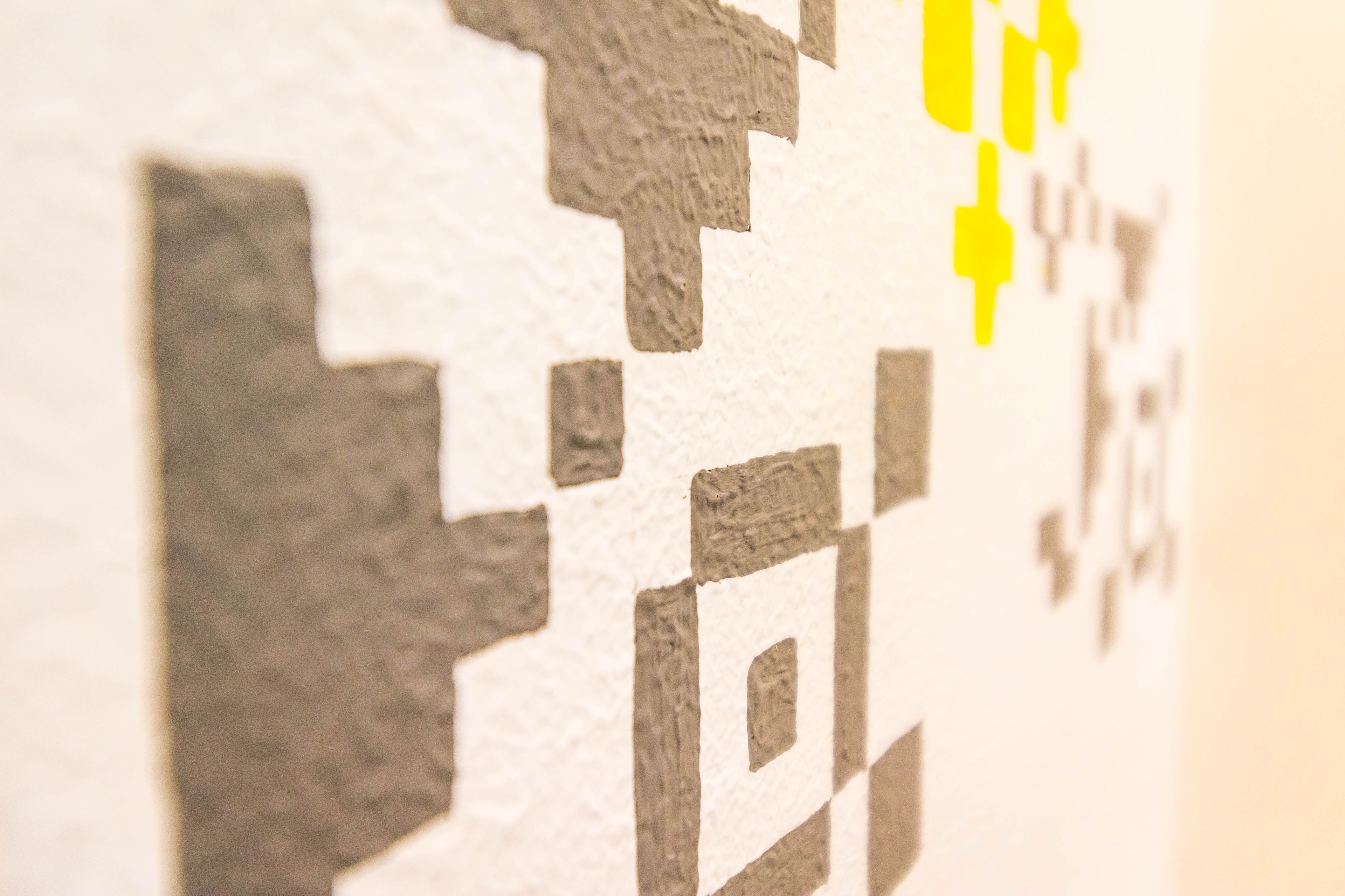 standard twin room  | interior detail