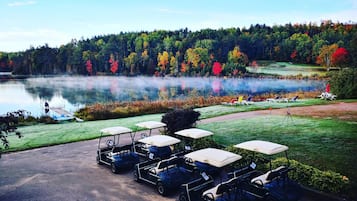 مواقف سيارات مجانية