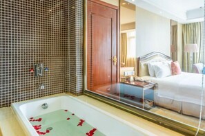 Minibar, in-room safe, alarm clocks - Shuhui Hotel of Deyang (Deyang)