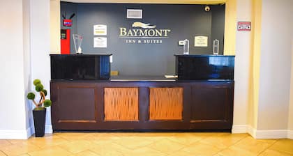 Baymont by Wyndham Midland Center