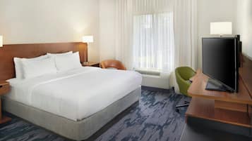 Room, 1 King Bed, Non Smoking | Desk, iron/ironing board, free WiFi, bed sheets