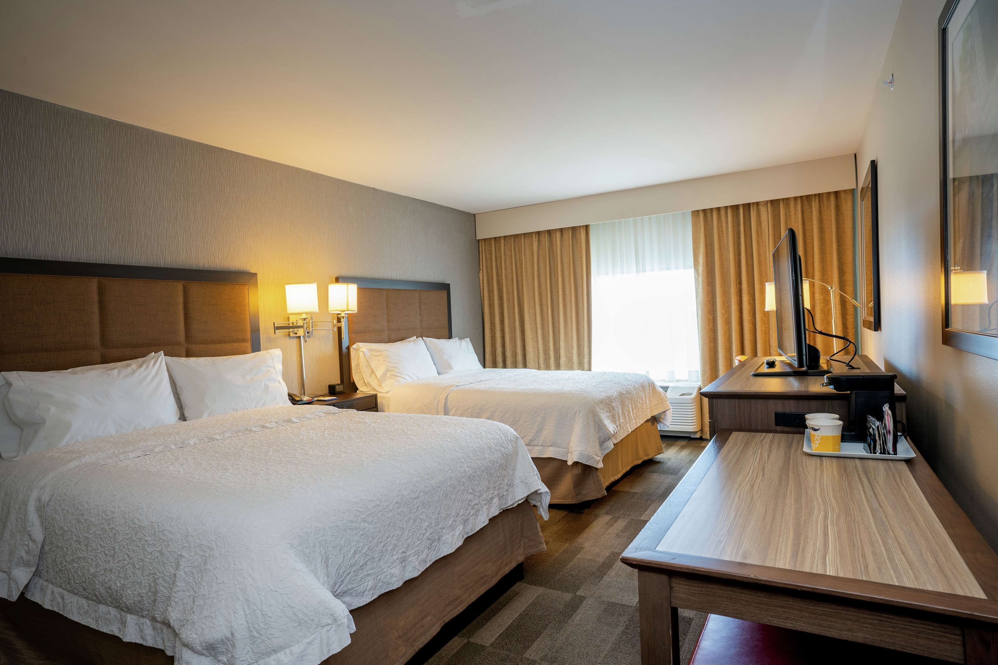 In-room safe, free rollaway beds, free WiFi, bed sheets