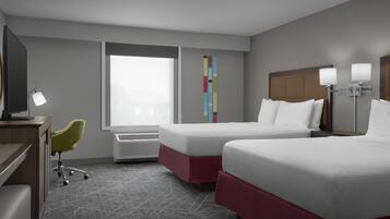 Chambre, 2 grands lits, réfrigérateur et four à micro-ondes | Coffres-forts dans les chambres, lits pliants/supplémentaires gratuits