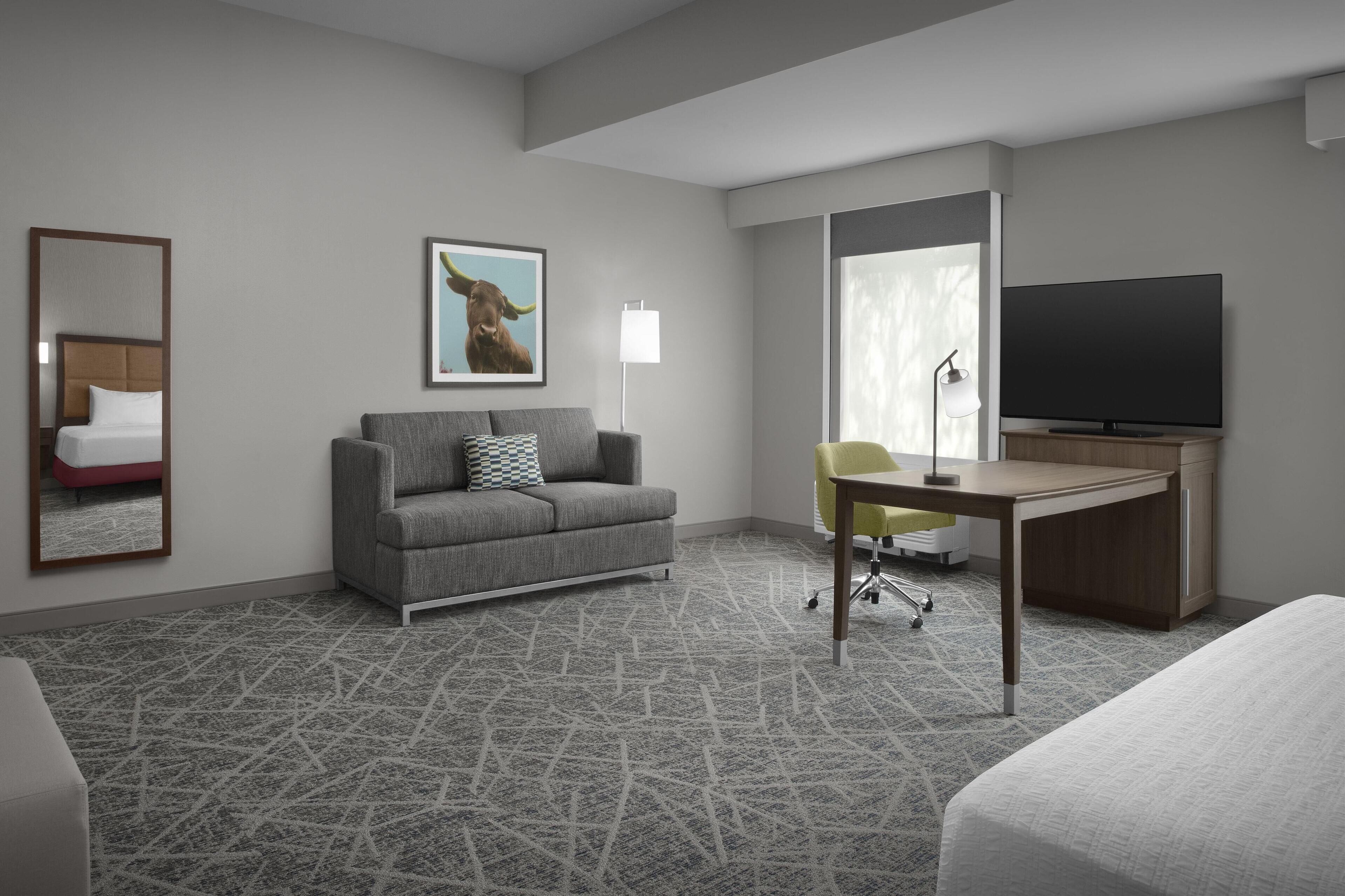 studio, 1 king bed, accessible (roll in shower) | in-room safe, free rollaway beds, free wifi, bed sheets