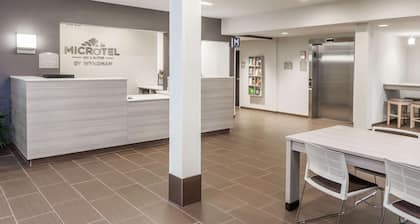 Microtel Inn & Suites by Wyndham West Fargo Medical Center