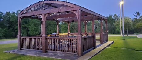 BBQ/picnic area