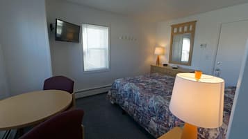 Zimmer, 1 Doppelbett | Wohnzimmer | Flachbildfernseher