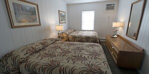 Chambre double | Rideaux d’obscurcissement, accès au Wi-Fi (inclus)