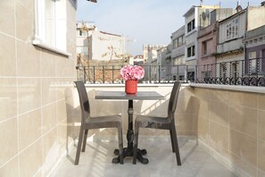 Suite, Balcony | Balcony