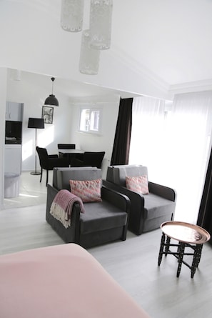 Suite, Balcony | Room amenity - Bayer Hotel (Istanbul)