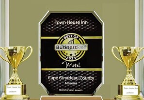 Reception - Town House Inn (Jackson)