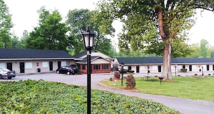 Kentucky Lake Inn