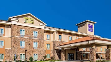 Welcome to MainsStay Suites, featuring a modern hotel with a Sleep Inn within the same property.