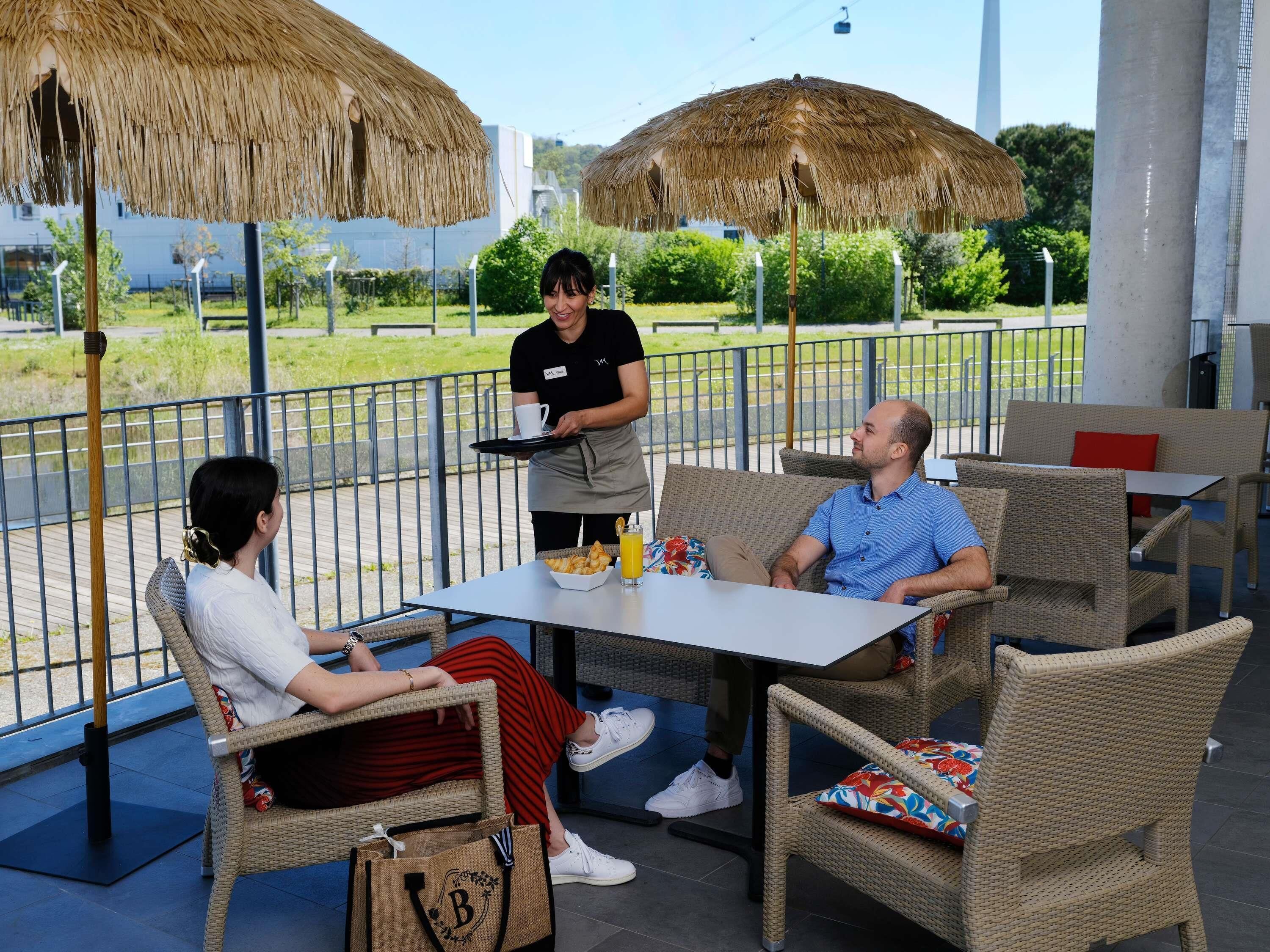 Café da manhã (EUR 15 por pessoa)