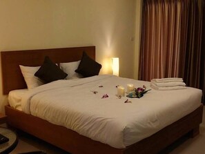 Standard Double Room | Desk, free WiFi
