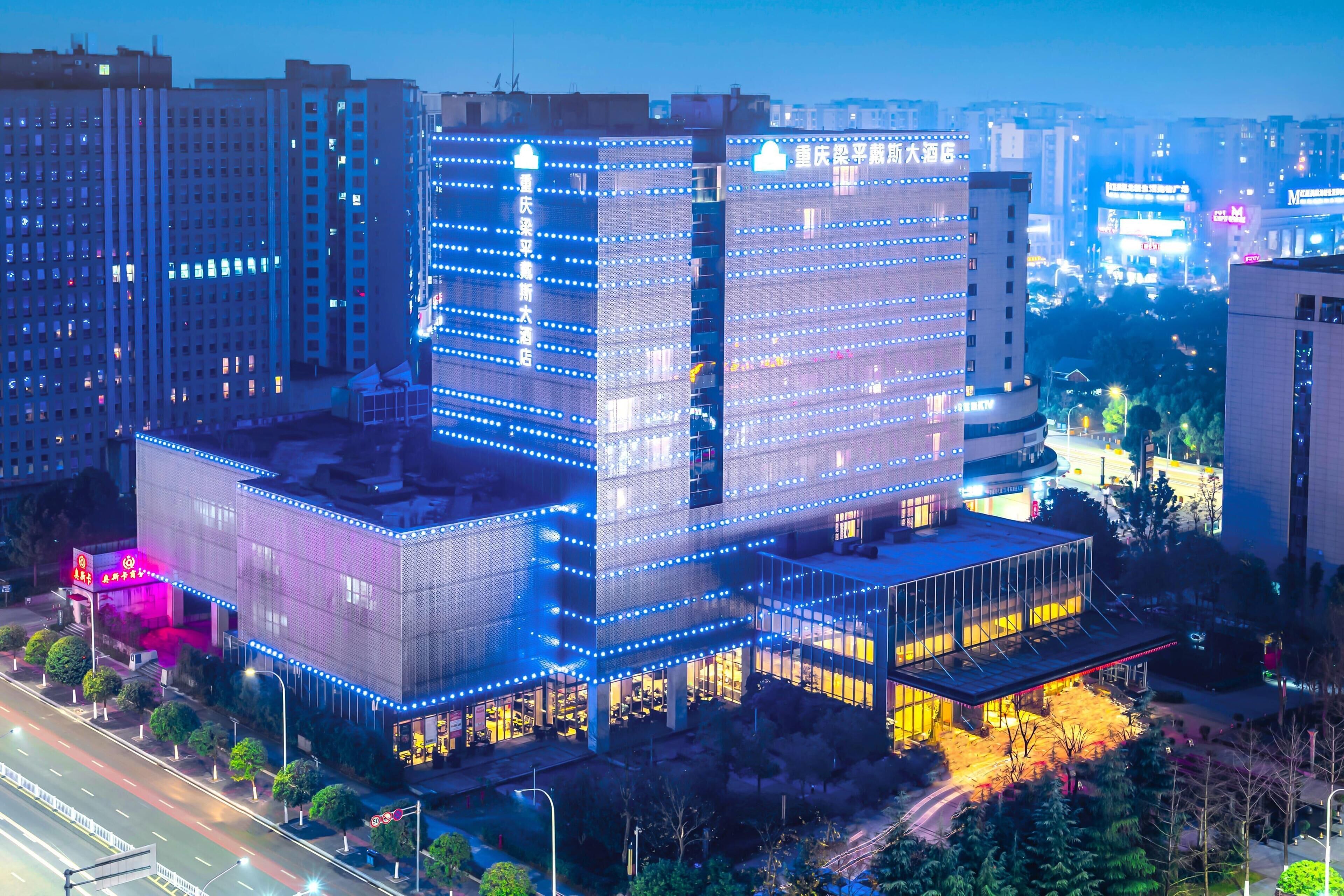 المنشأة من الخارج