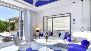 Signature Villa, Private Pool, Sea View (1 King Bed and 2 Twin Beds) | Premium bedding, pillow-top beds, minibar, in-room safe