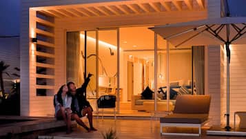 Literie de qualité supérieure, surmatelas, minibar
