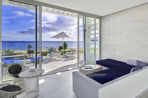 Literie de qualité supérieure, surmatelas, minibar