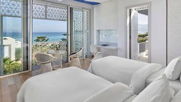 Premium bedding, pillowtop beds, minibar, in-room safe