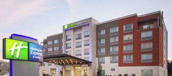 Holiday Inn Express & Suites Sandusky by IHG