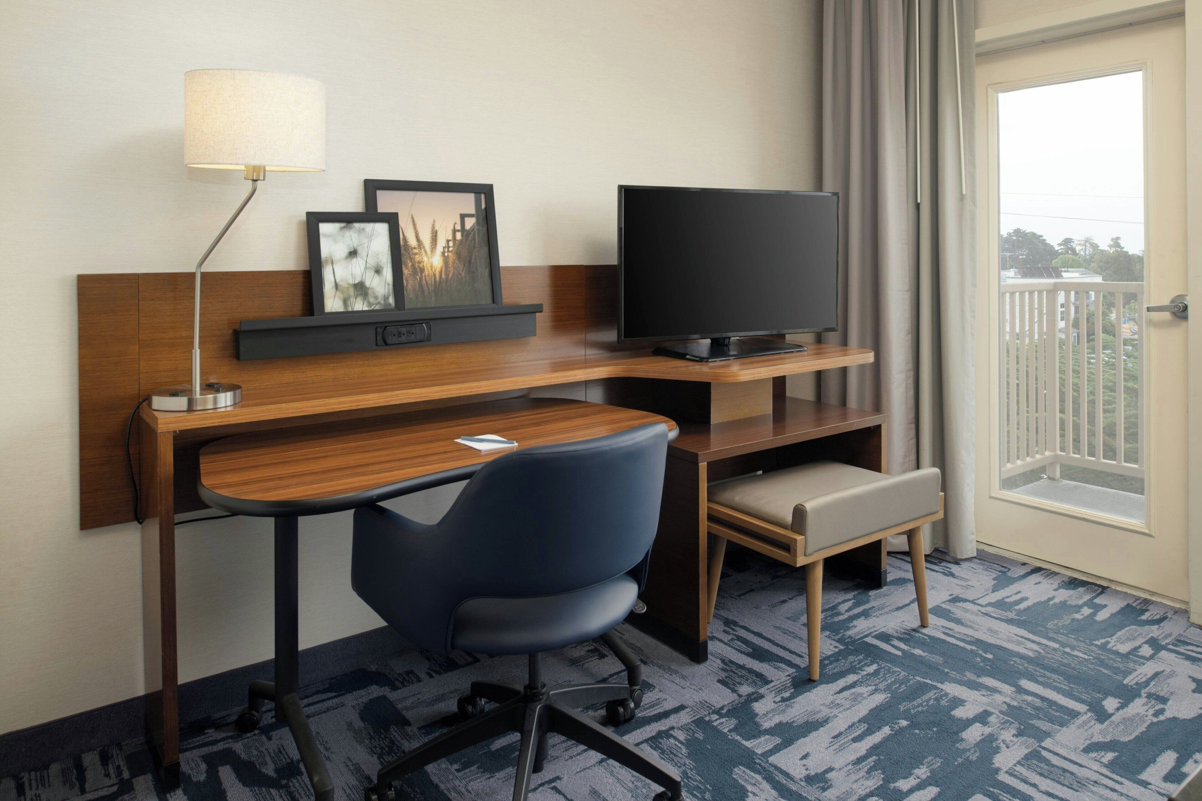 suite, 1 king bed with sofa bed, non smoking, balcony | hypo-allergenic bedding, in-room safe, desk, blackout curtains