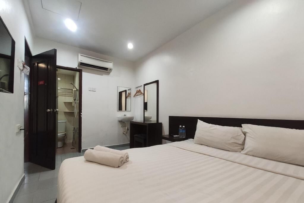Desk, blackout drapes, iron/ironing board, free WiFi