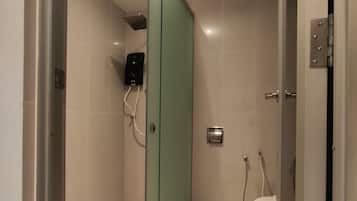 Shower, towels, soap, shampoo