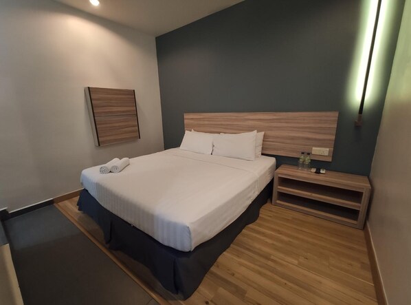 Desk, blackout curtains, iron/ironing board, free WiFi