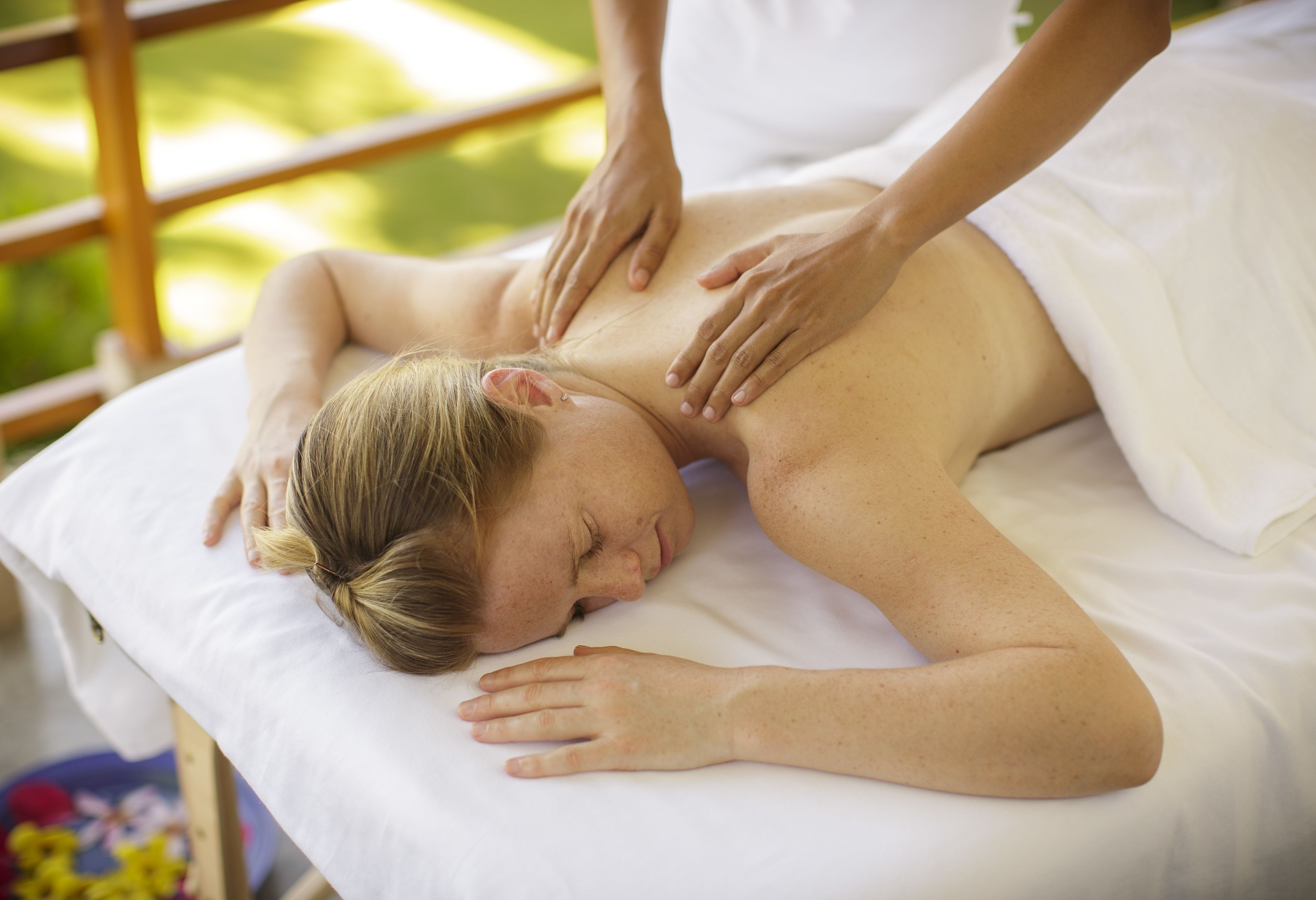 couples treatment room(s), aromatherapy, deep-tissue massages
