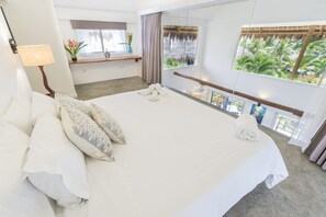 Ático, 2 habitaciones | Ropa de cama de alta calidad, edredones de plumas, minibar y caja fuerte