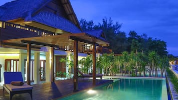 Outdoor pool, pool umbrellas, pool loungers