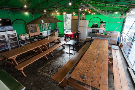 Grill-/Picknickplatz