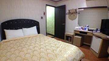 Doppelzimmer | Kostenloses WLAN, Bettwäsche