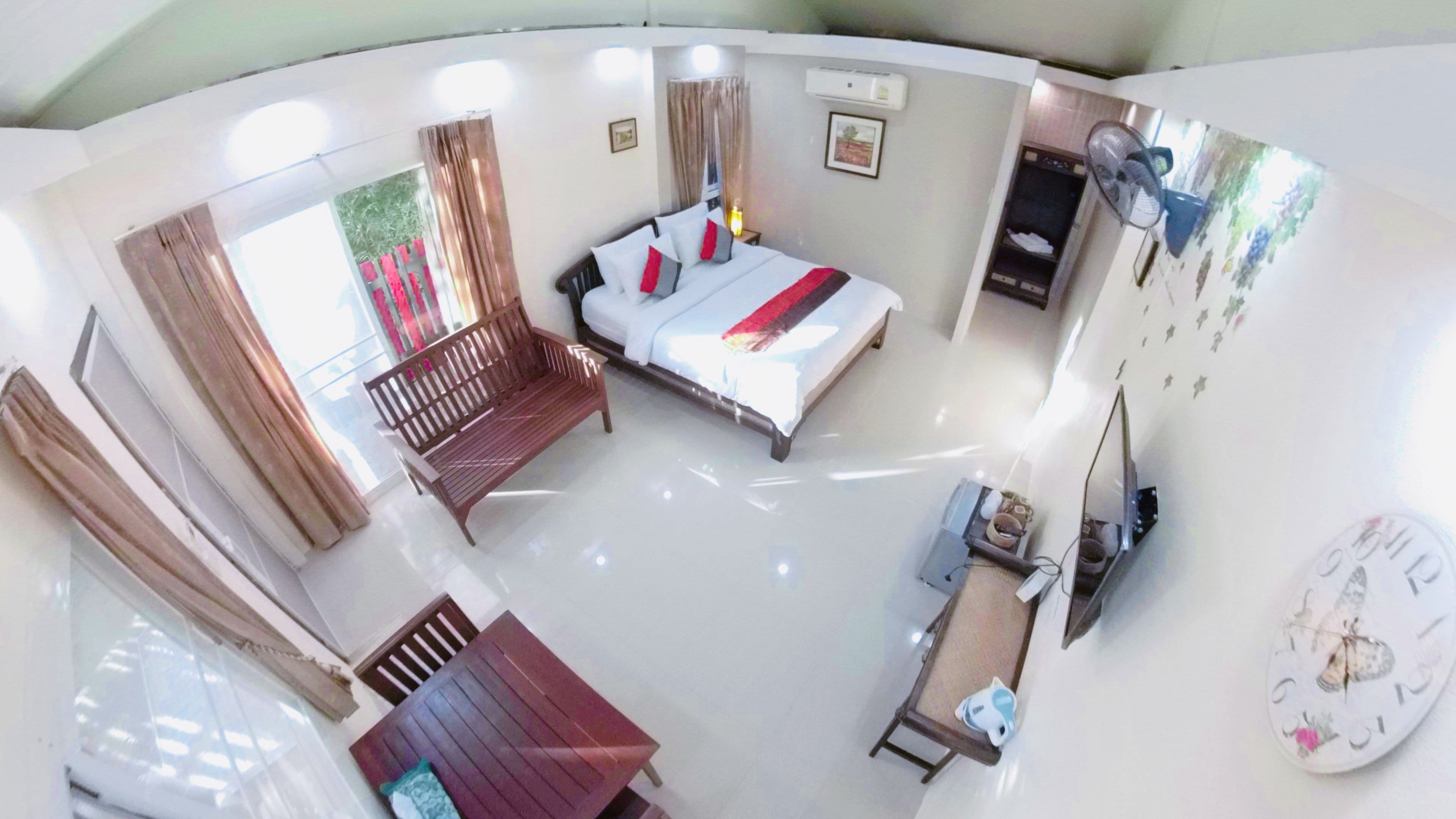 premium bedding, minibar, desk, rollaway beds