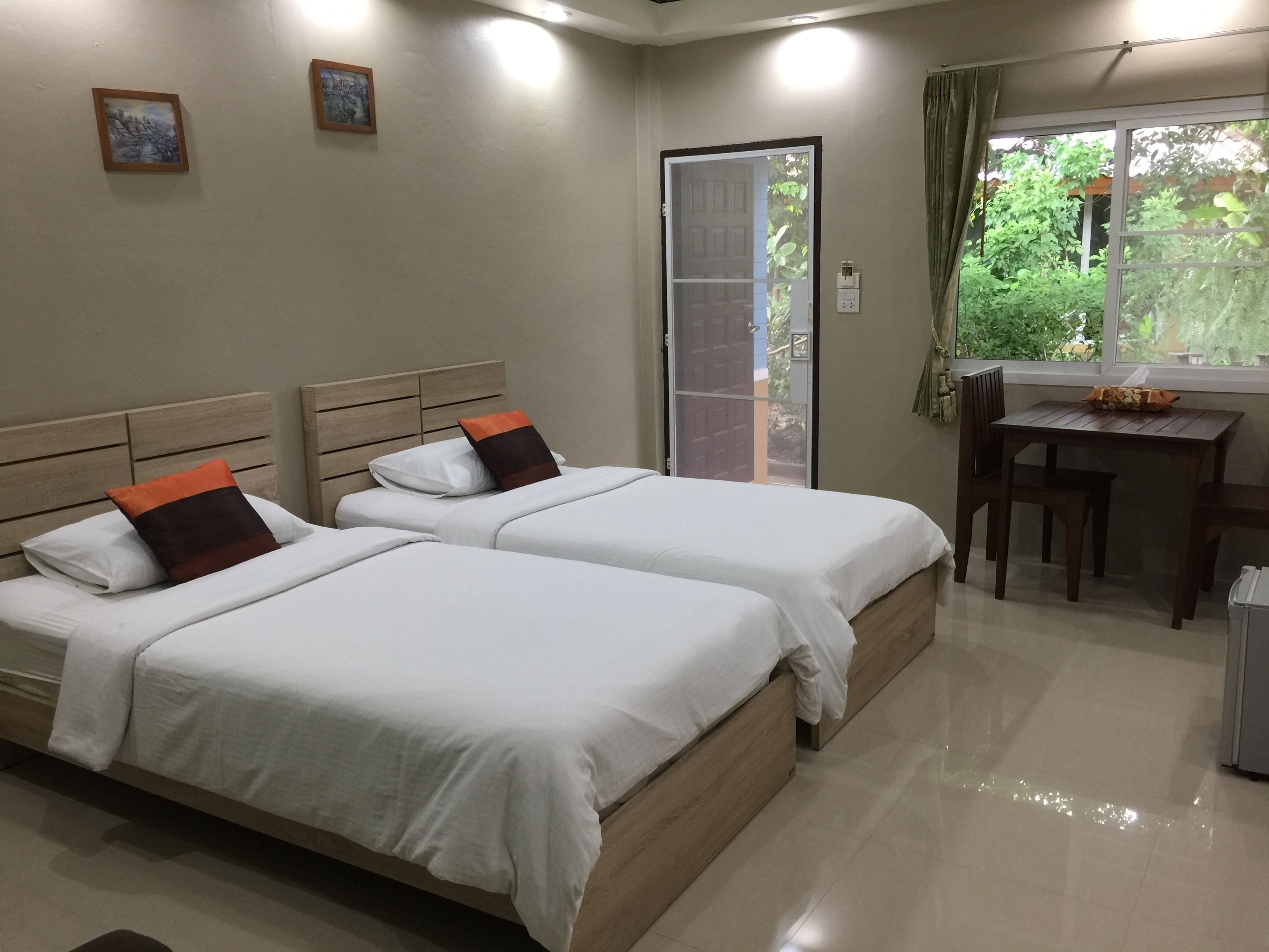 premium bedding, minibar, desk, rollaway beds