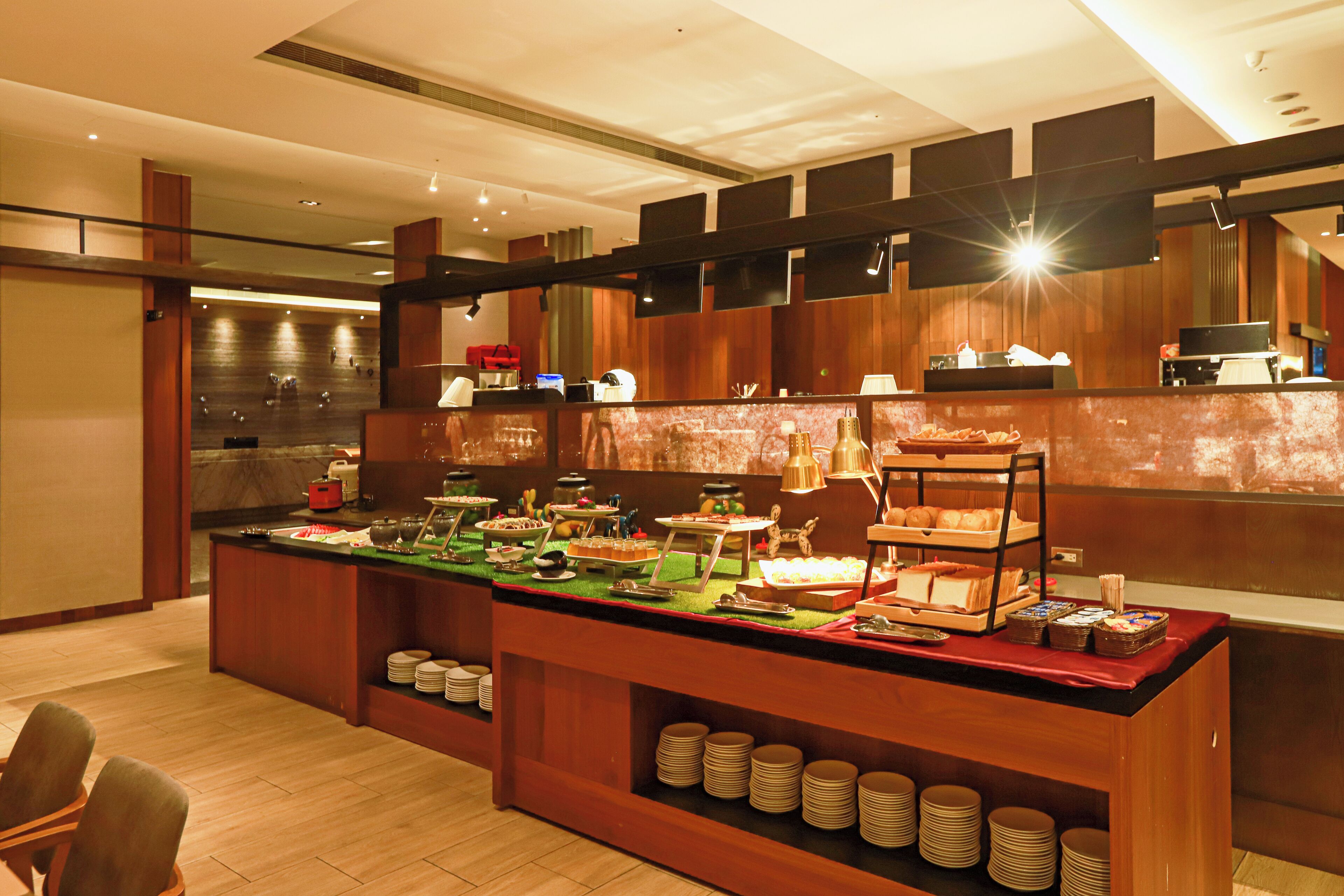 每日供應英式早餐 (每人 TWD280)