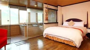 Rollaway beds, free WiFi, bed sheets