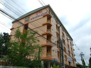 Exterior - KPH Apartment (Nonthaburi)
