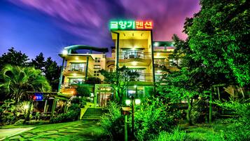 Front of property - evening/night